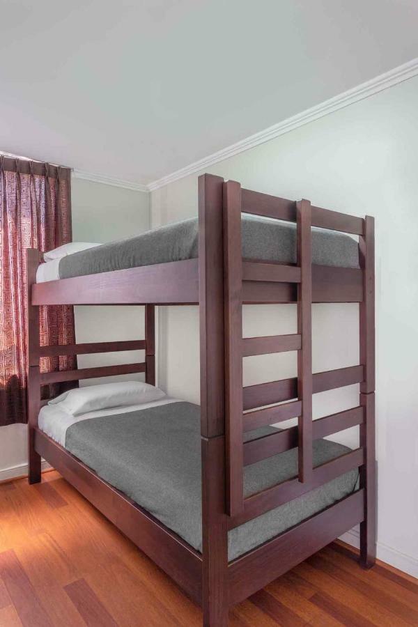 Santa Magdalena Apartments Сантьяго Экстерьер фото